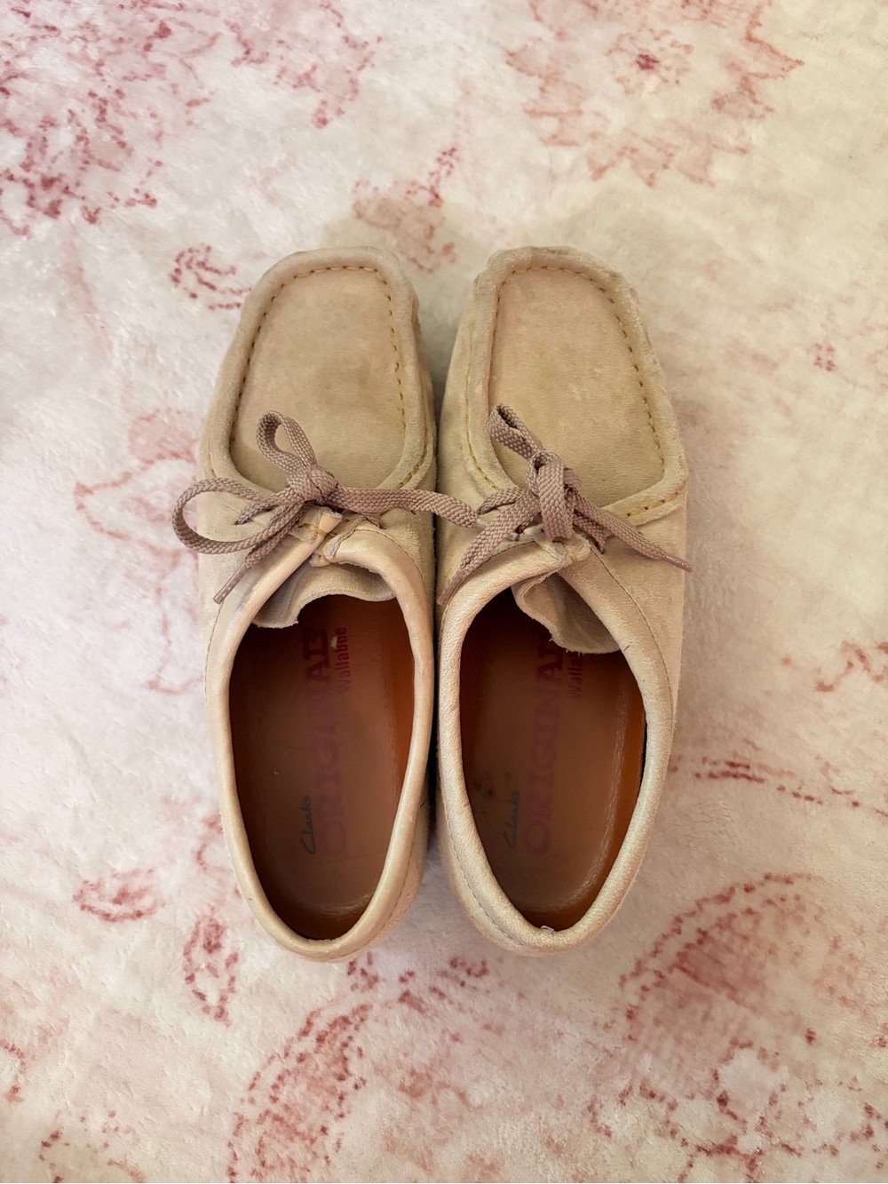 Clarks Women's original wallabee shoes